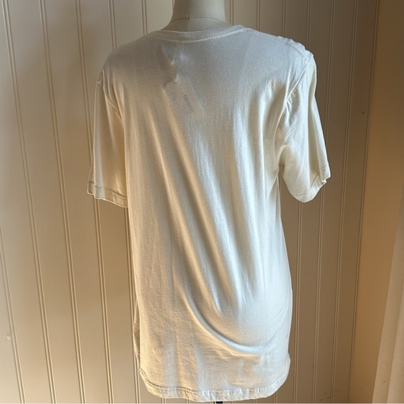 Buffalo Plaid Graphic T-Shirt  Women's Large - Picture 3 of 3